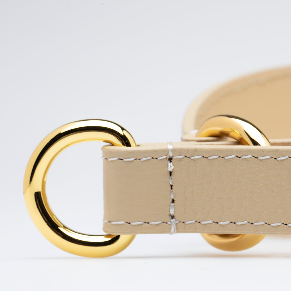 Beige Dog Martingale Wide